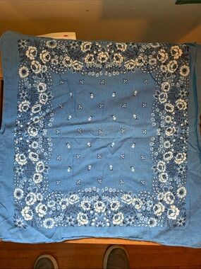 Vintage Floral Blue Cotton Bandana Scarf 20 X 21